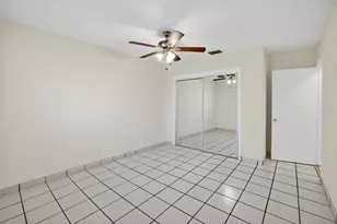 2500 SW 18th Terrace, Fort Lauderdale, FL 33315 - Photo 8