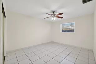 2500 SW 18th Terrace, Fort Lauderdale, FL 33315 - Photo 10