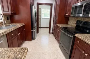 9585 Affirmed Ln, Boca Raton, FL 33496 - Photo 4