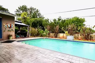 7460 SW 42nd Pl, Davie, FL 33314 - Photo 20