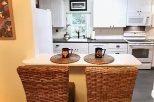 7460 SW 42nd Pl, Davie, FL 33314 - Photo 6
