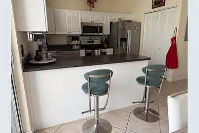 3829 Schoolhouse Rd Road E #3, Fort Myers, FL 33916 - Photo 2