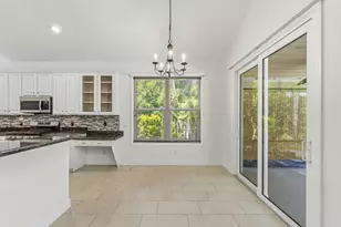 3070 SW Captiva Ct, Palm City, FL 34990 - Photo 14