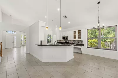 3070 SW Captiva Court, Palm City, FL 34990 - Photo 10