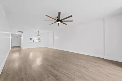 4734 E Lucerne Lakes Blvd E #303, Lake Worth, FL 33467 - Photo 4