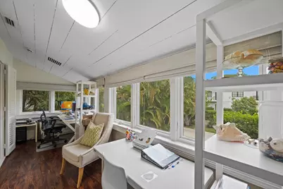 258 Pendleton Avenue, Palm Beach, FL 33480 - Photo 16