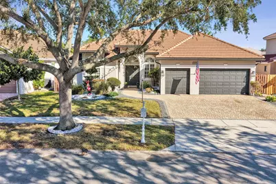 16287 Mariposa Circle S, Pembroke Pines, FL 33331 - Photo 2