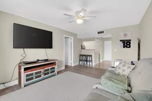 480 NW 20th St, Boca Raton, FL 33431 - Photo 8