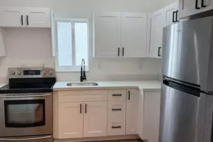 817 Tyler St, Hollywood, FL 33019 - Photo 8