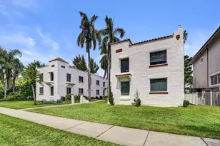 817 Tyler St, Hollywood, FL 33019 - Photo 2
