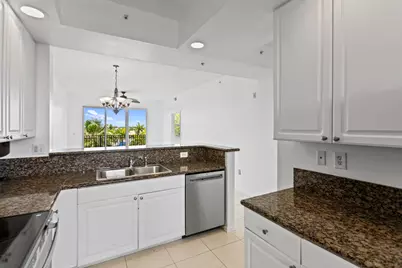 27 Royal Palm Way #503, Boca Raton, FL 33432 - Photo 12