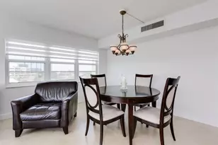 2500 NE 48th Ln, Fort Lauderdale, FL 33308 - Photo 16