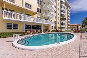 2500 NE 48th Ln, Fort Lauderdale, FL 33308 - Photo 10
