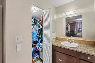 6061 N Falls Circle, Lauderhill, FL 33319 - Photo 16