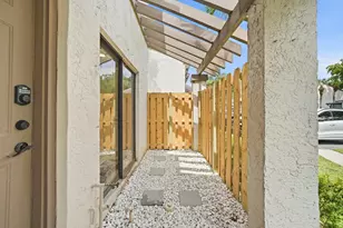 4737 NW 82nd Ave, Lauderhill, FL 33351 - Photo 2
