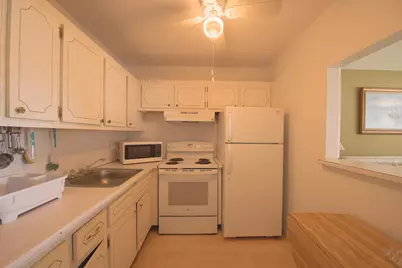 320 W Horizons W #210, Boynton Beach, FL 33435 - Photo 8