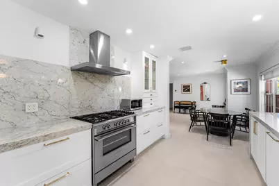 247 SE 3rd Avenue, Delray Beach, FL 33483 - Photo 18