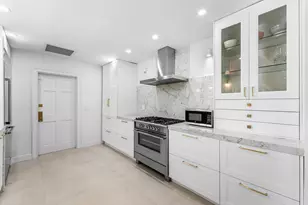 247 SE 3rd Ave, Delray Beach, FL 33483 - Photo 16