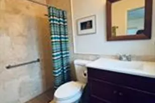 2701 NE 27th Ct, Fort Lauderdale, FL 33306 - Photo 6