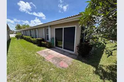 6693 Sun River Road, Boynton Beach, FL 33437 - Photo 4