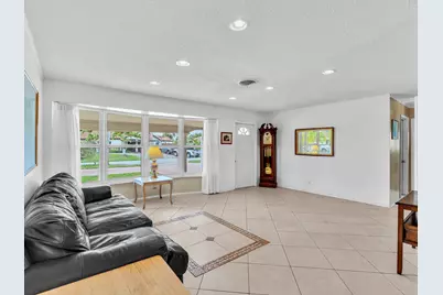 641 SE 11th Street, Pompano Beach, FL 33060 - Photo 12