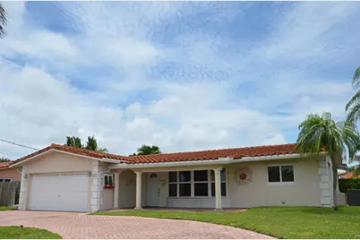 641 SE 11th Street, Pompano Beach, FL 33060 - Photo 1