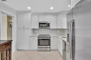 641 SE 11th St, Pompano Beach, FL 33060 - Photo 16
