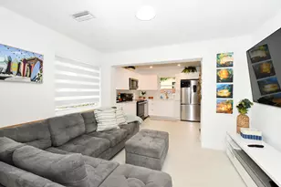 813 SW 3rd Ct, Delray Beach, FL 33444 - Photo 12