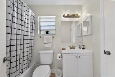 8950 NW 13th Street, Plantation, FL 33322 - Photo 18