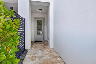 500 NE Wavecrest Way, Boca Raton, FL 33432 - Photo 6