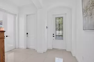 500 NE Wavecrest Way, Boca Raton, FL 33432 - Photo 8