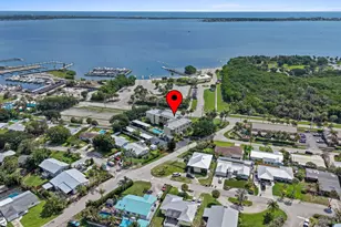 1950 NE Indian River Dr, Jensen Beach, FL 34957 - Photo 4
