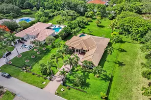 12360 NW 18th St, Plantation, FL 33323 - Photo 2