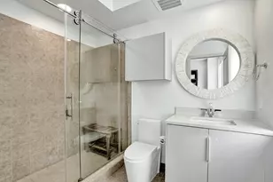 315 NE 3rd Ave, Fort Lauderdale, FL 33301 - Photo 32