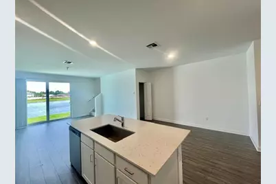 675 SE Lake Falls Street, Port Saint Lucie, FL 34984 - Photo 16