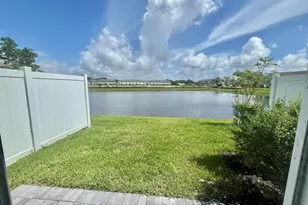 675 SE Lk Fls St, Port Saint Lucie, FL 34984 - Photo 22