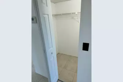 555 Purdy Lane #306, Palm Springs, FL 33461 - Photo 10