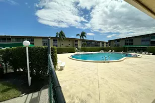 555 Purdy Ln, Palm Springs, FL 33461 - Photo 22