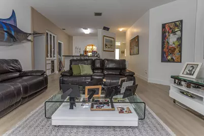 1561 NW 168th Avenue, Pembroke Pines, FL 33028 - Photo 30