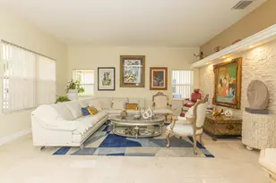 1561 NW 168th Ave, Pembroke Pines, FL 33028 - Photo 4