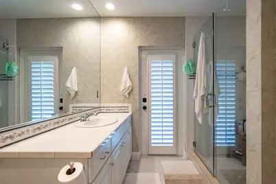 2317 NE 28th Court, Lighthouse Point, FL 33064 - Photo 28