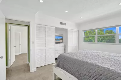 5203 NE 24th Terrace #B314, Fort Lauderdale, FL 33308 - Photo 4