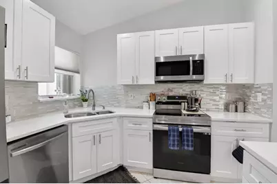 15349 Lake Wisteria Road, Delray Beach, FL 33484 - Photo 10