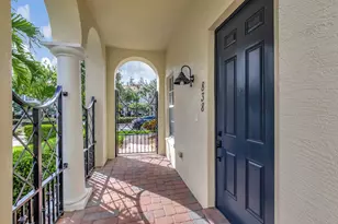 838 NW 83rd Ln, Boca Raton, FL 33487 - Photo 6