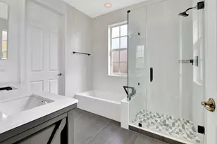 838 NW 83rd Ln, Boca Raton, FL 33487 - Photo 28