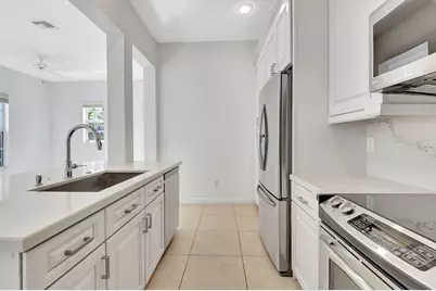 838 NW 83rd Lane, Boca Raton, FL 33487 - Photo 18