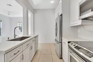 838 NW 83rd Ln, Boca Raton, FL 33487 - Photo 18