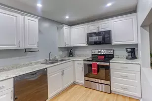 1010 Green Pine Blvd, West Palm Beach, FL 33409 - Photo 6