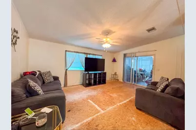 120 Plantation Boulevard #120, Lake Worth, FL 33467 - Photo 2