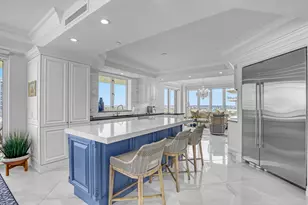 3920 N Ocean Dr, Singer Island, FL 33404 - Photo 8